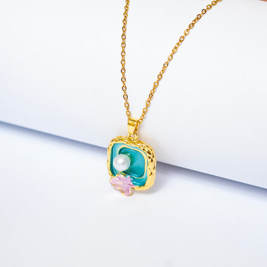 Blue N Pearl Pendant
