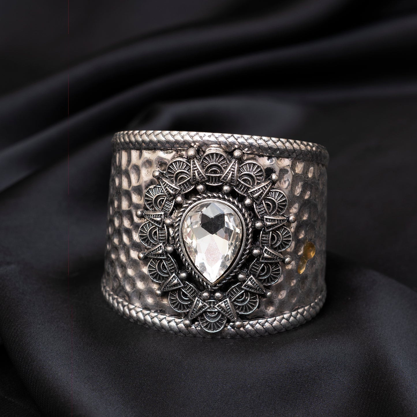 Antique Bracelet (Adjustable Size)
