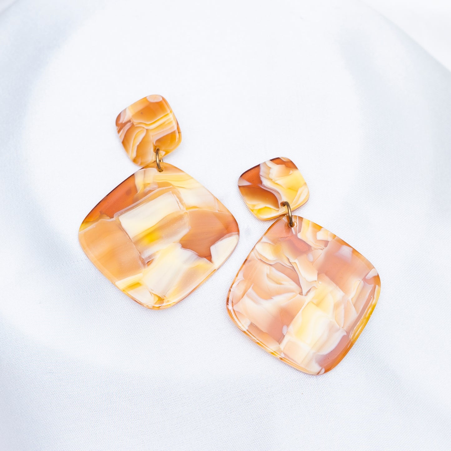 Brown n White Earrings