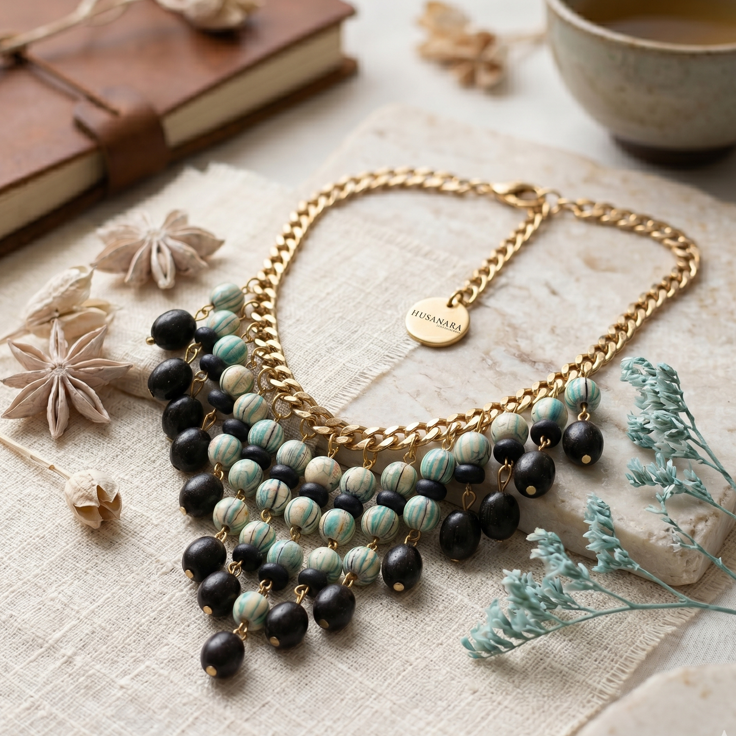 Stones Choker