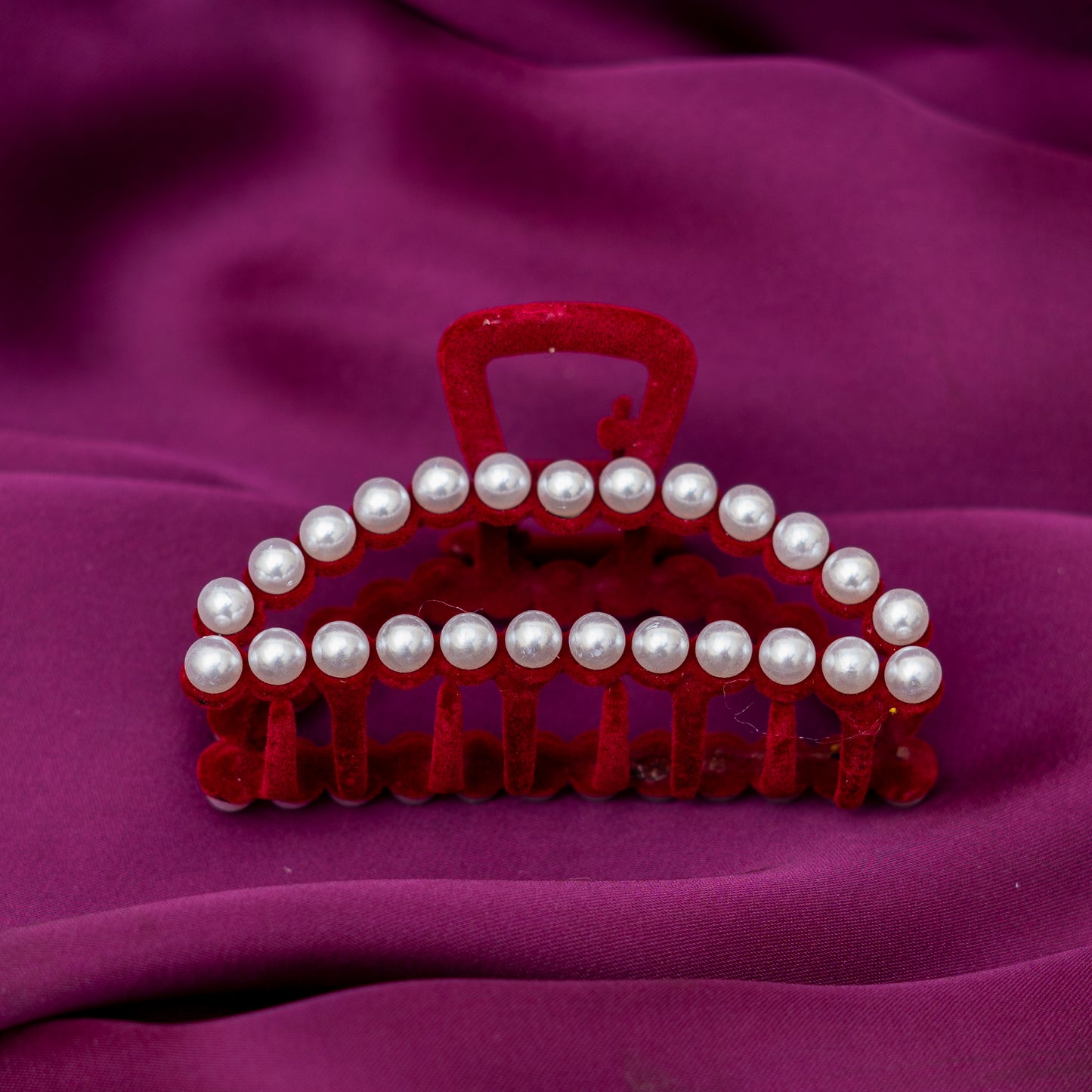 Velvet N Pearls Hair Catcher